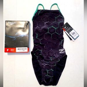 C2II Speedo Women's Size 20 Swimsuit ONE Piece Endurance+ Cross Back RACING CUT